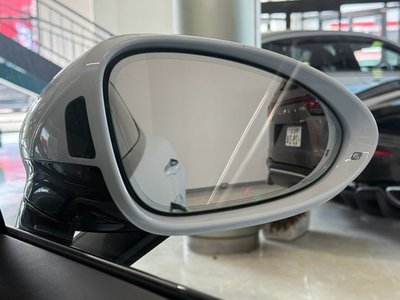 صورة مصغرة 14 لـ 2021 Porsche PANAMERA
