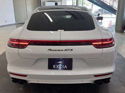 صورة 8 لـ 2021 Porsche PANAMERA