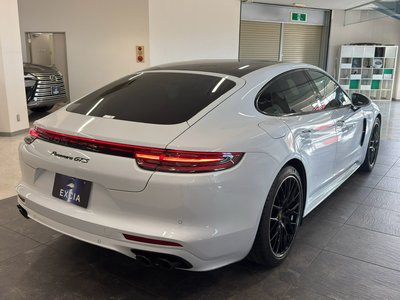 صورة مصغرة 12 لـ 2021 Porsche PANAMERA