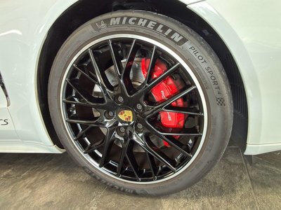 صورة مصغرة 17 لـ 2021 Porsche PANAMERA