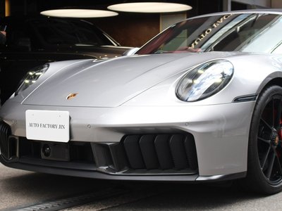 PORSCHE 911 - 7