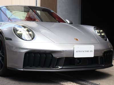 PORSCHE 911 - 6