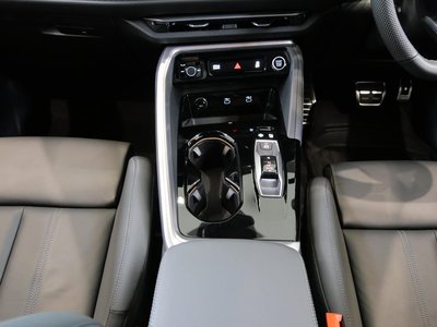 صورة مصغرة 25 لـ 2025 AUDI Q5 SPORTBACK