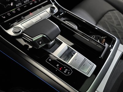 2026 AUDI Q8 — миниатюра 12