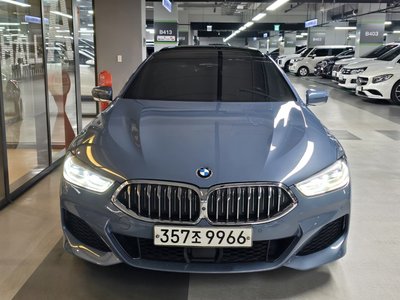 BMW 8 SERIES - 1
