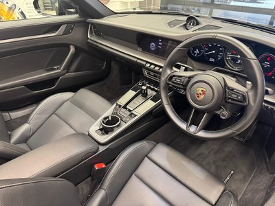 صورة مصغرة 16 لـ 2024 Porsche 911