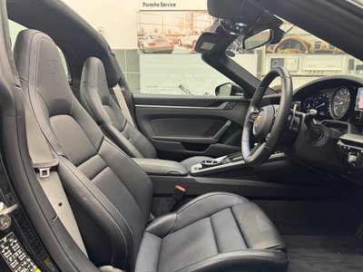 صورة مصغرة 17 لـ 2024 Porsche 911