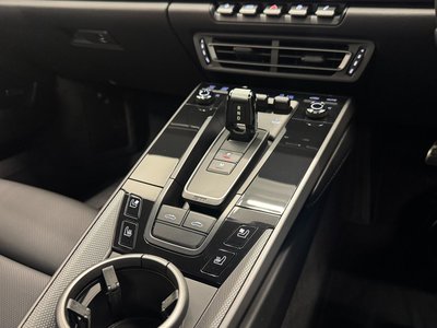 صورة مصغرة 45 لـ 2024 Porsche 911