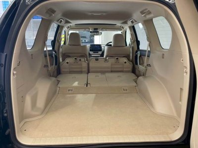 2022 Toyota LAND CRUISER PRADO — миниатюра 13