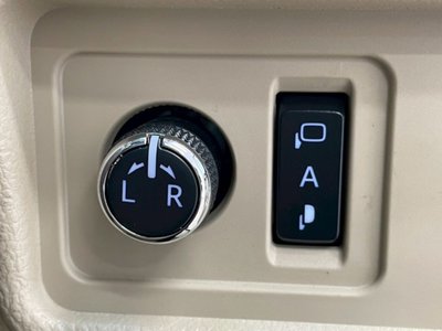 2022 Toyota LAND CRUISER PRADO — миниатюра 50