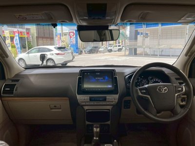 2022 Toyota LAND CRUISER PRADO — миниатюра 34