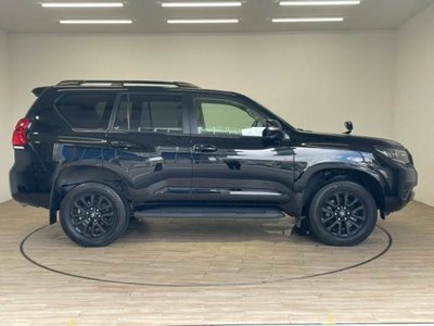 2022 Toyota LAND CRUISER PRADO — миниатюра 17