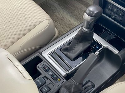 2022 Toyota LAND CRUISER PRADO — миниатюра 61