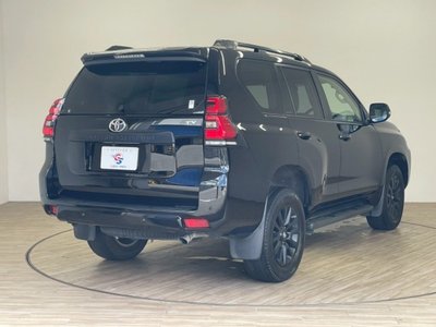 2022 Toyota LAND CRUISER PRADO — миниатюра 23