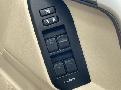 2022 Toyota LAND CRUISER PRADO — миниатюра 48