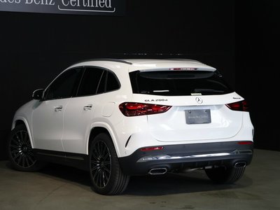 MERCEDES-BENZ GLA - 4