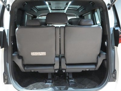 صورة مصغرة 23 لـ 2023 Toyota VELLFIRE