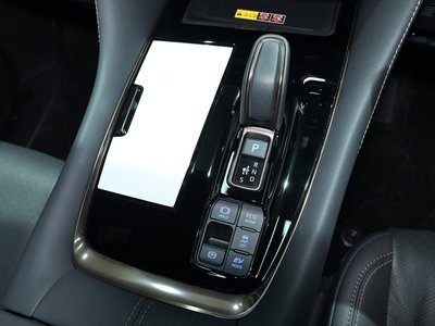صورة مصغرة 48 لـ 2023 Toyota VELLFIRE