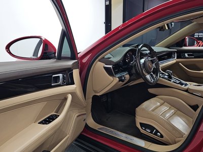 PORSCHE PANAMERA - 10