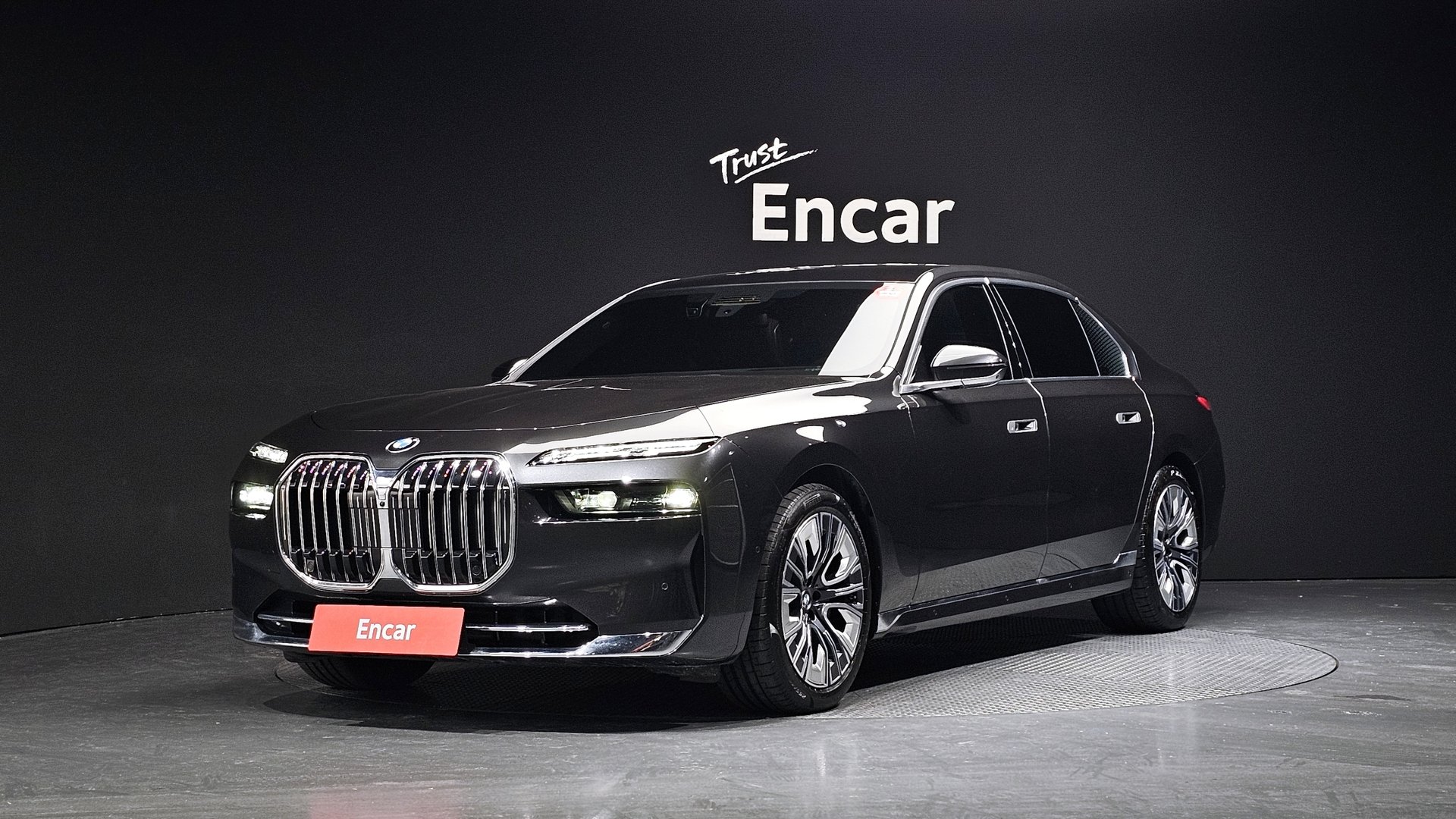 BMW 7 SERIES - View 1