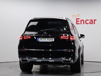 MERCEDES-BENZ GLS - 4