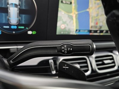 MERCEDES-BENZ GLS - 9