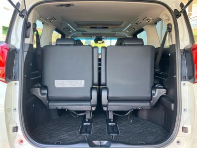 TOYOTA ALPHARD - 8