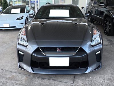 NISSAN GT-R