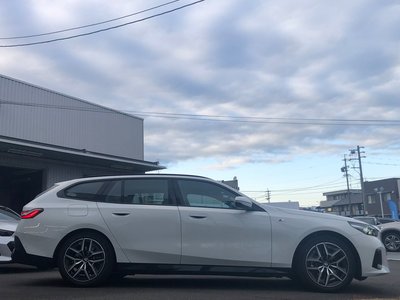 BMW 5 SERIES TOURING - 6