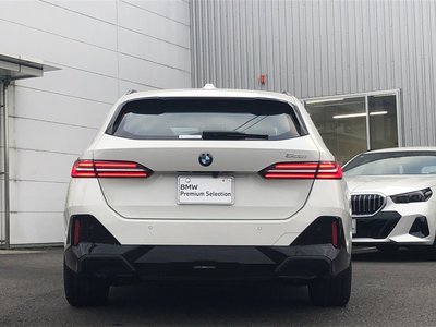 BMW 5 SERIES TOURING - 9