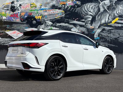 LEXUS RX - 7