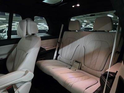 BMW X7 - 9