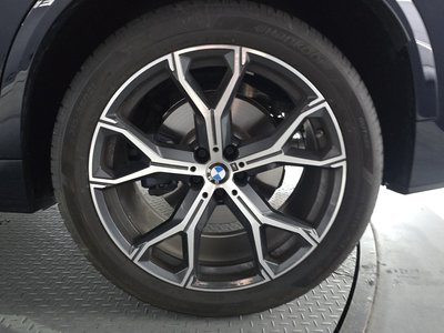 2026 BMW X5 photo 8
