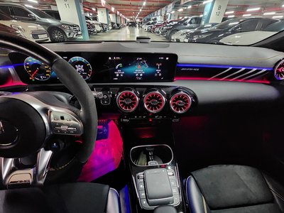 MERCEDES-BENZ CLA - 4