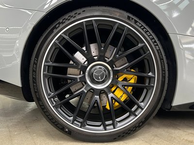 2024 Mercedes-BENZ GT AMG — миниатюра 32