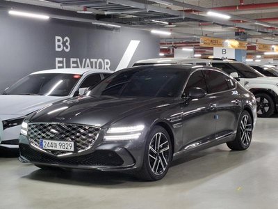 GENESIS G80 (RG3) - 1