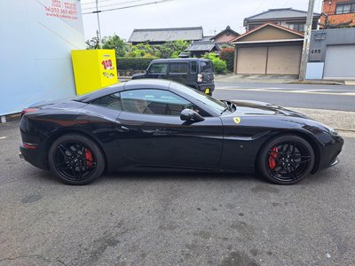 FERRARI CALIFORNIA - 10