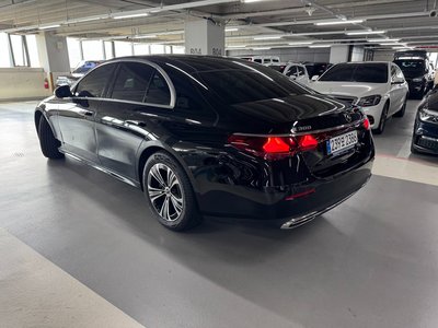 MERCEDES-BENZ E-CLASS - 5