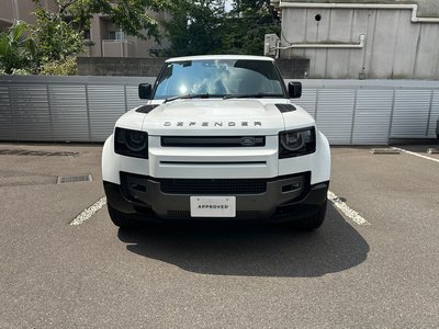 LAND ROVER DEFENDER - 4