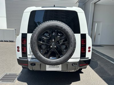 LAND ROVER DEFENDER - 5