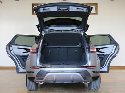 صورة 10 لـ 2024 LAND Rover RANGE ROVER EVOQUE
