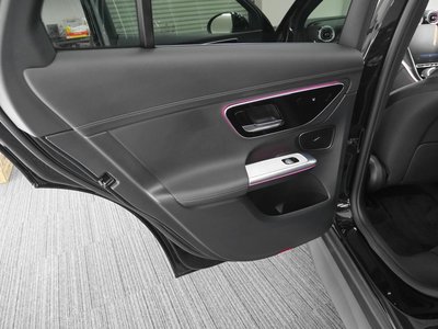 2023 Mercedes-BENZ GLC — миниатюра 24