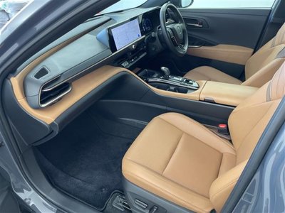صورة مصغرة 42 لـ 2023 Toyota CROWN SPORT