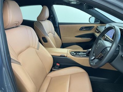 صورة مصغرة 38 لـ 2023 Toyota CROWN SPORT