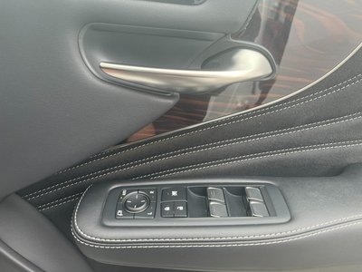 2021 Lexus LS 缩略图 39