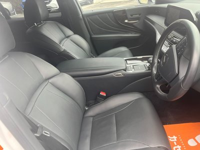 LEXUS LS - 7