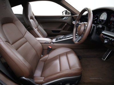صورة مصغرة 25 لـ 2022 Porsche 911