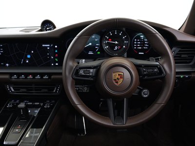 صورة مصغرة 33 لـ 2022 Porsche 911