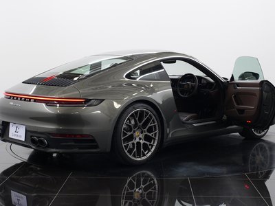 صورة مصغرة 24 لـ 2022 Porsche 911