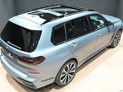 BMW X7 - 9